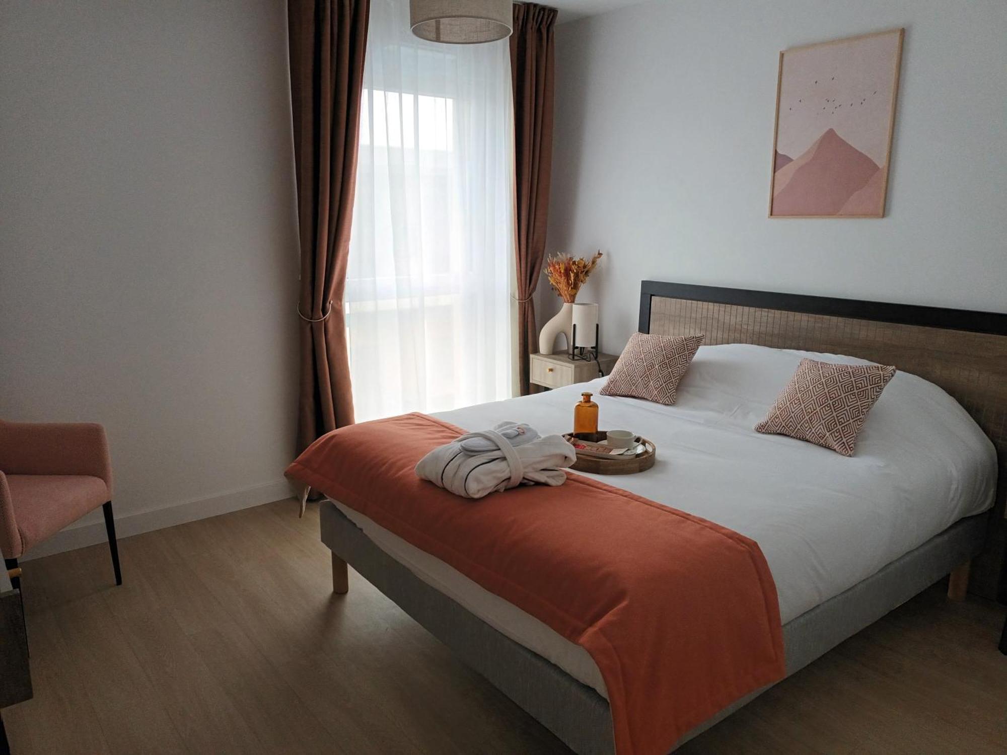 Domitys Les Demoiselles Aparthotel Beaune  Bagian luar foto